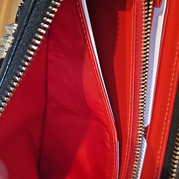 Christian Louboutin Pannetone zippy wallet - Picture 8 of 9